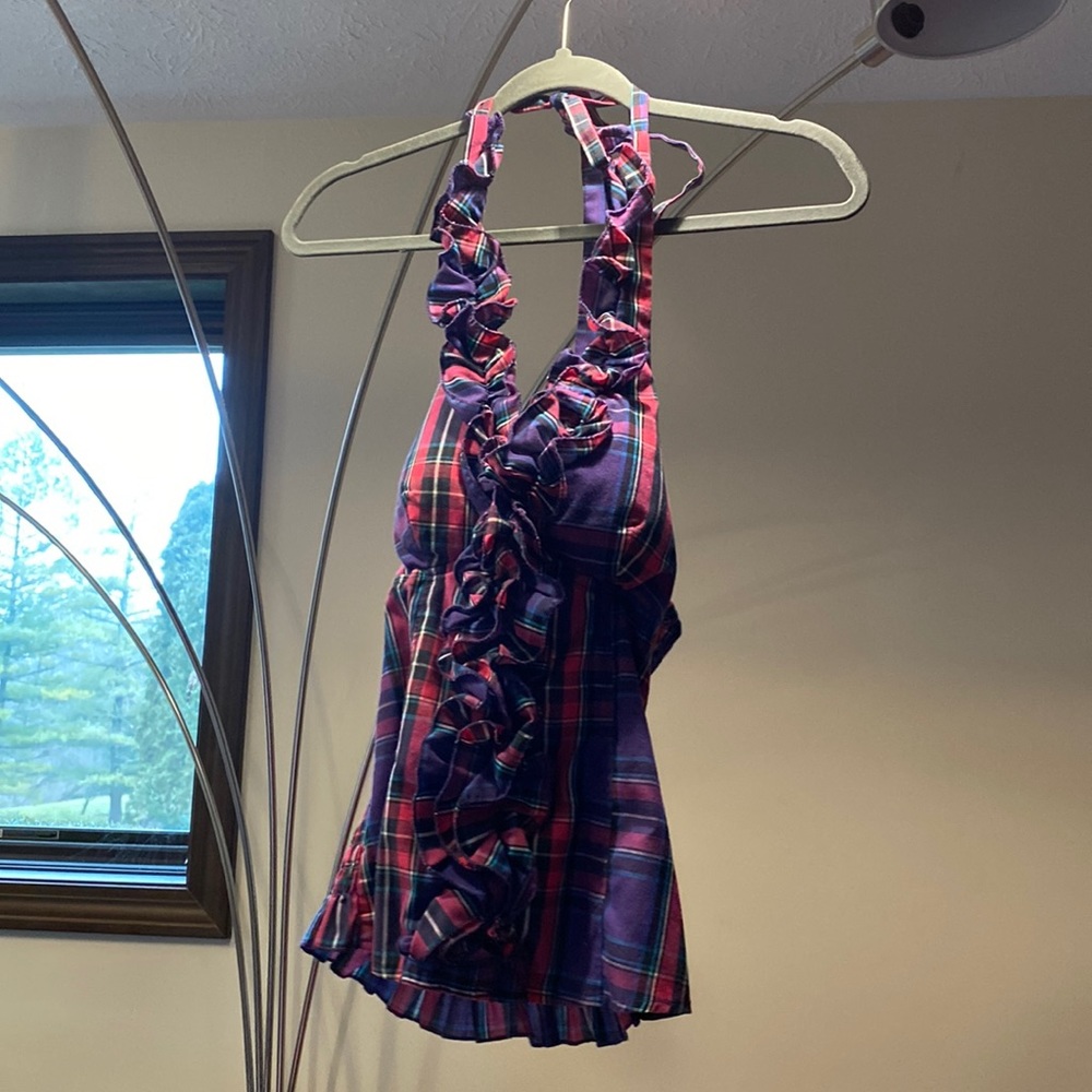 Super cute and fitted myth brand halter top with ruffles, size small.